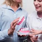 Os benefícios de um sorriso completo e saudável